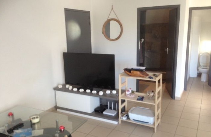 Location Appartement 40.42m&sup2; 2 pi&#232;ces Saint Gilles les Bains