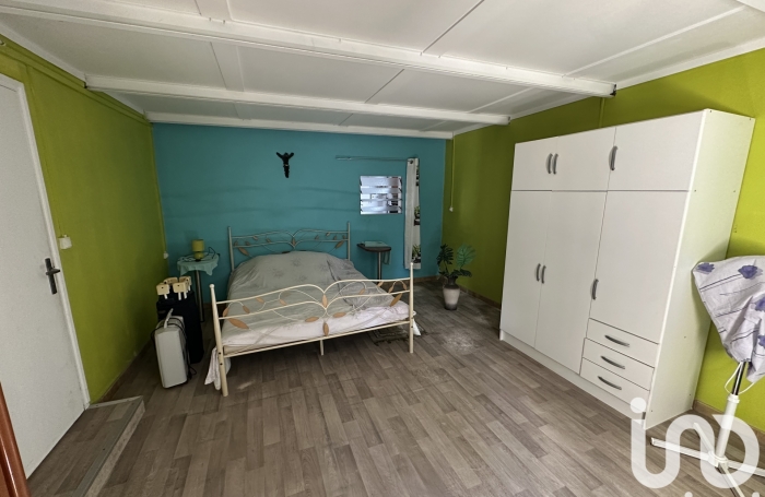 Vente Maison 212m&sup2; 5 pi&#232;ces Saint Gilles Les Hauts