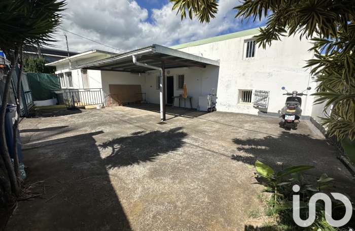 Vente Maison 212m&sup2; 5 pi&#232;ces Saint Gilles Les Hauts