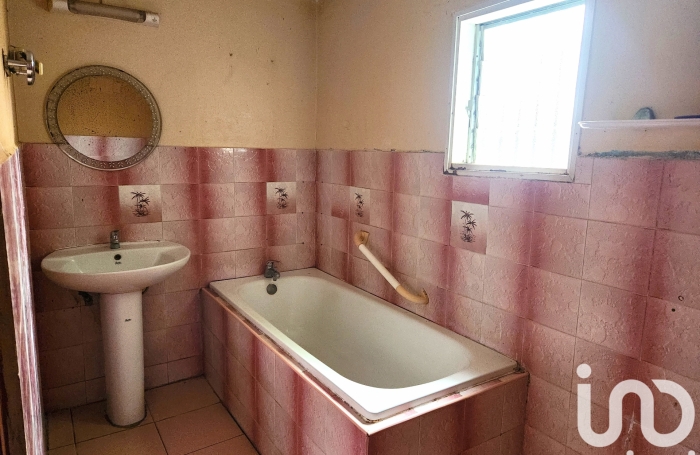 Vente Maison 137m&sup2; 6 pi&#232;ces Saint Louis