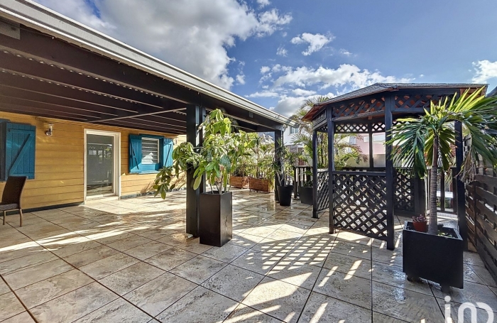 Vente Local commercial 250m&sup2; Saint Denis