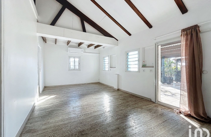 Vente Local commercial 250m&sup2; Saint Denis