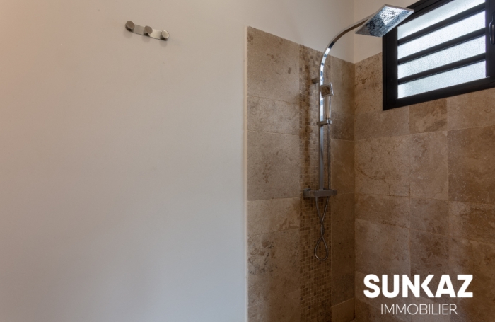 Location Maison 110m² 5 pièces Etang-Sale