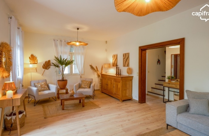 Location Maison 166m&sup2; 7 pi&#232;ces Saint Denis