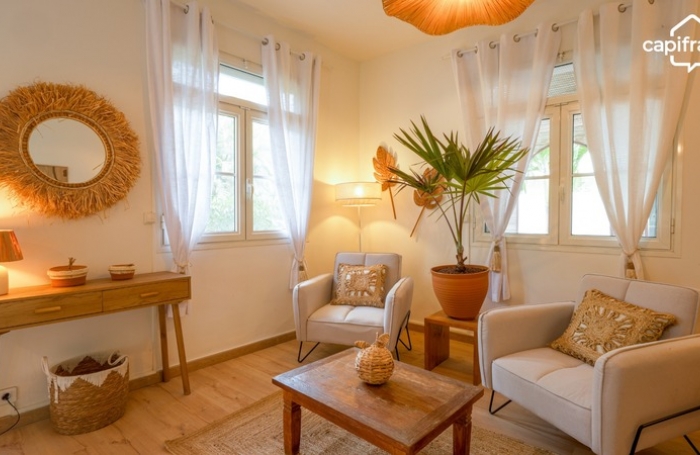 Location Maison 166m&sup2; 7 pi&#232;ces Saint Denis