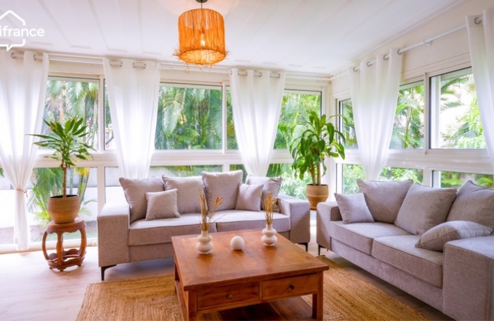 Location Maison 166m&sup2; 7 pi&#232;ces Saint Denis