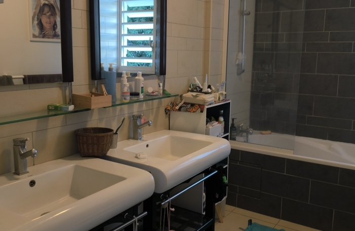 Vente Appartement 63m&sup2; 3 pi&#232;ces Saint Paul
