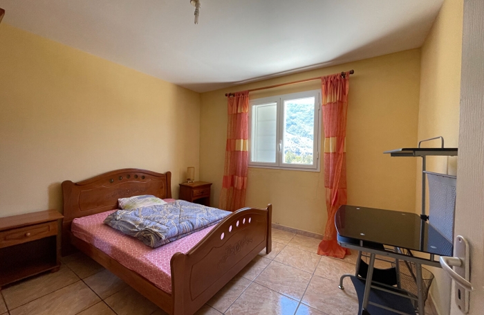 Vente Maison 160m² 6 pièces Salazie