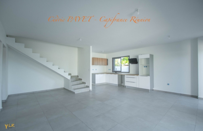 Vente Maison 102m&sup2; 5 pi&#232;ces Rivière Saint Louis