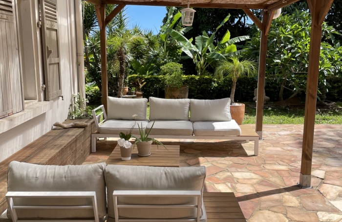 Vente Maison 150m&sup2; 5 pi&#232;ces Saint Denis