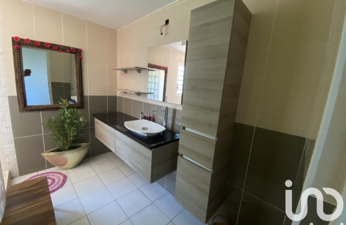Vente Maison 150m&sup2; 5 pi&#232;ces Saint Denis