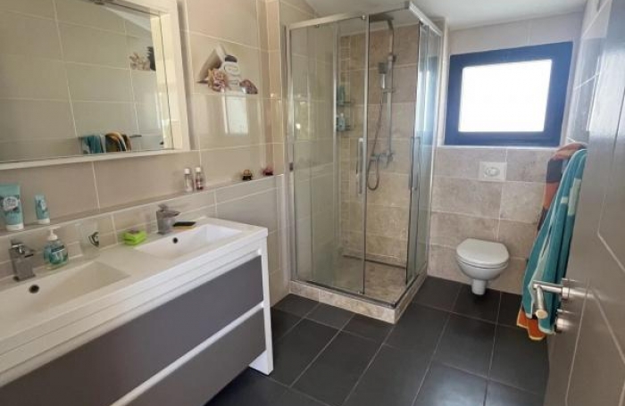 Location Maison 190m&sup2; 7 pi&#232;ces Sainte Clotilde