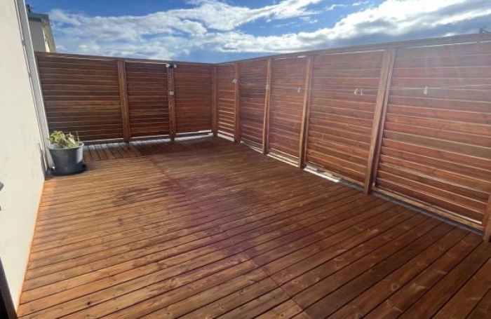 Location Maison 190m&sup2; 7 pi&#232;ces Sainte Clotilde