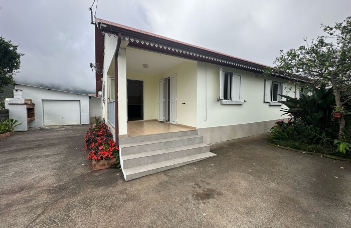Vente Maison 88m² 5 pièces Rivière Saint Louis