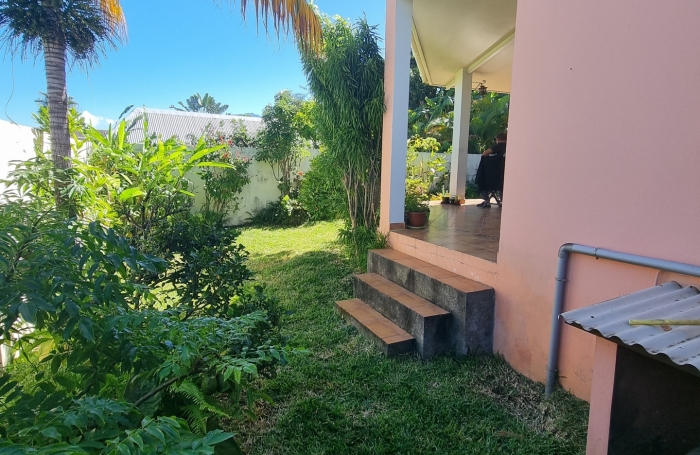 Vente Divers 126m&sup2; 5 pi&#232;ces Le Tampon