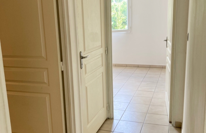 Vente Appartement 52m&sup2; 3 pi&#232;ces Bois de Nefles St Paul