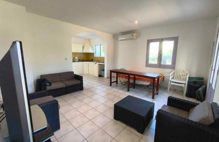 Location Maison 95m&sup2; 4 pi&#232;ces Saint Gilles les Bains