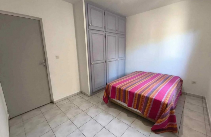 Location Maison 95m&sup2; 4 pi&#232;ces Saint Gilles les Bains