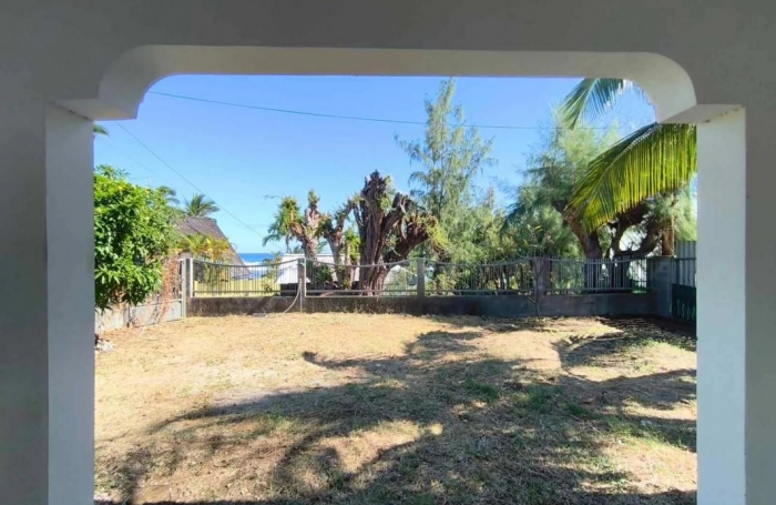 Location Maison 95m&sup2; 4 pi&#232;ces Saint Gilles les Bains