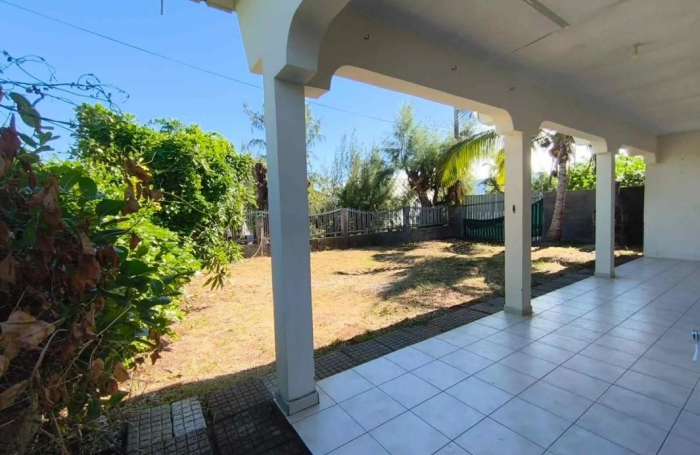 Location Maison 95m&sup2; 4 pi&#232;ces Saint Gilles les Bains
