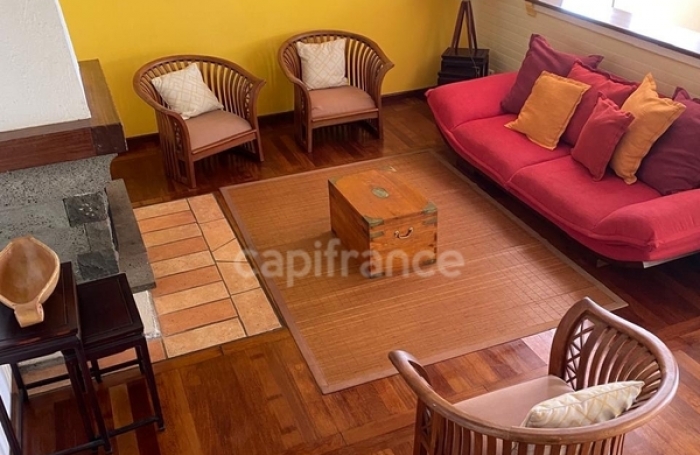 Location Maison 140m&sup2; 4 pi&#232;ces Saint Denis
