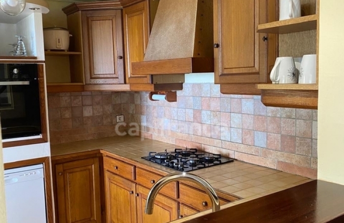 Location Maison 140m&sup2; 4 pi&#232;ces Saint Denis