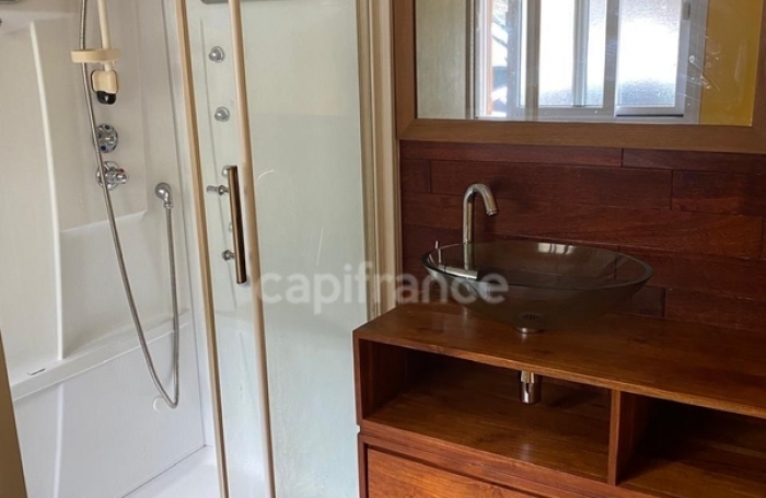 Location Maison 140m&sup2; 4 pi&#232;ces Saint Denis