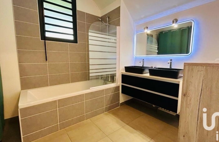 Vente Appartement 83m&sup2; 3 pi&#232;ces Saint-Leu