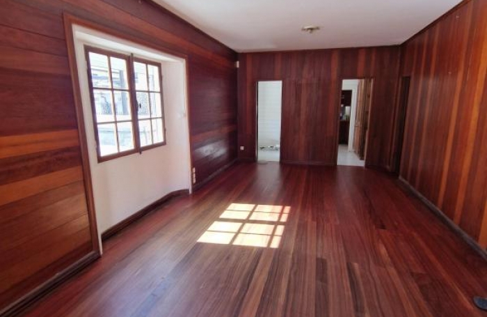 Vente Maison 185m&sup2; 4 pièces Cilaos