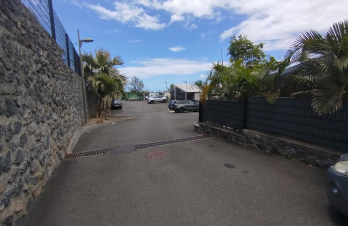 Location Maison 118.48m&sup2; 5 pi&#232;ces Saint Gilles Les Hauts