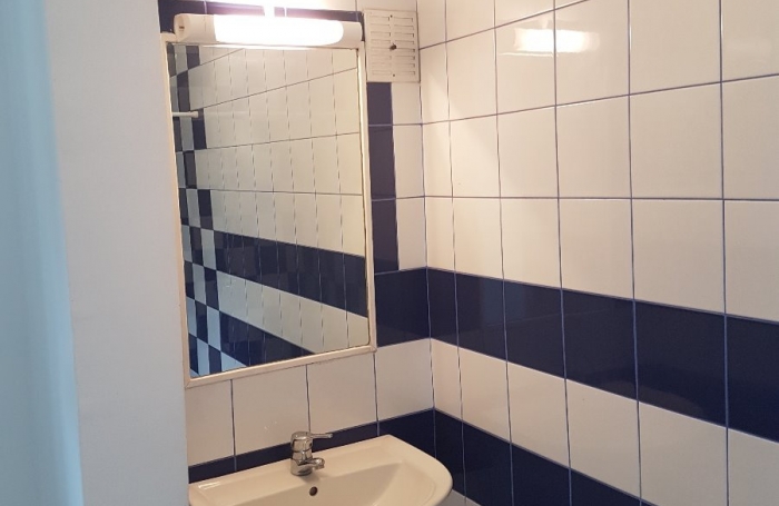 Vendu Loué : VILLA F4  de 80 m2 au 17 ième KM, LE TAMPON