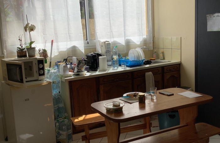 LOCAL PROFESSIONNEL 70M2 TAMPON