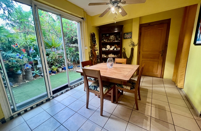 Vente Maison 83m² 4 pièces Saint Gilles les Bains