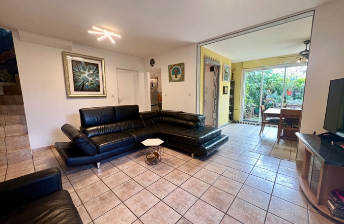 Vente Maison 83m² 4 pièces Saint Gilles les Bains