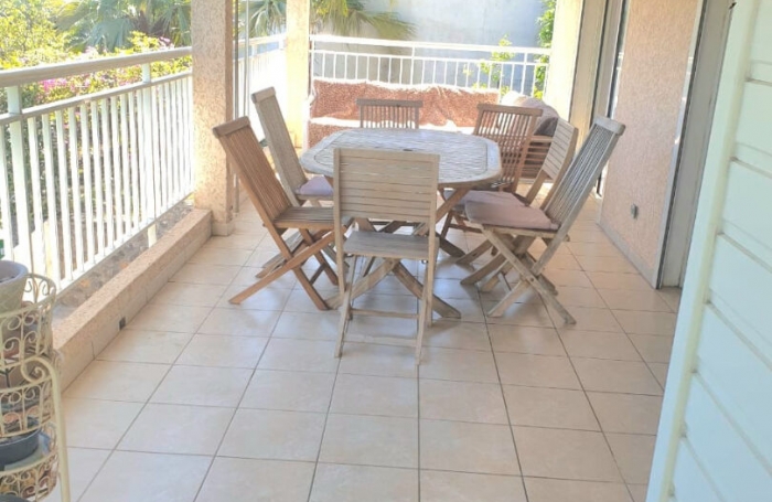 Location Maison 189m² 8 pièces Saint Gilles les Bains