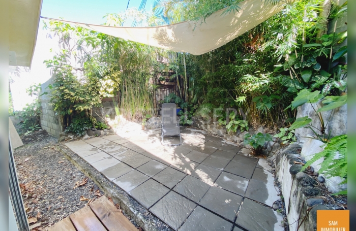 Maison 5 pièces de 89m2 Saint-Louis