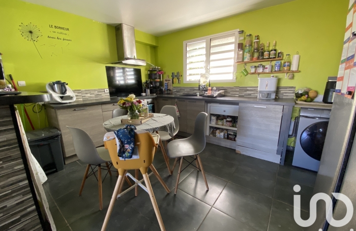 Vente Maison 206m&sup2; 4 pi&#232;ces Etang-Sale