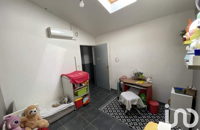 Vente Maison 206m&sup2; 4 pi&#232;ces Etang-Sale