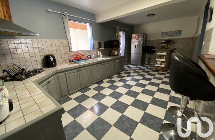 Vente Maison 206m&sup2; 4 pi&#232;ces Etang-Sale