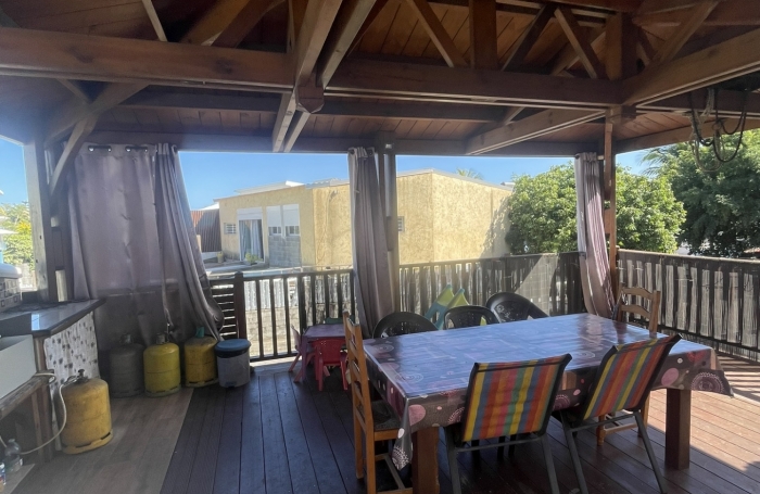 Vente Maison 206m&sup2; 4 pi&#232;ces Etang-Sale