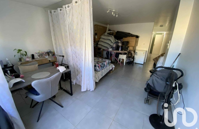 Vente Maison 206m&sup2; 4 pi&#232;ces Etang-Sale