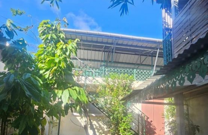 Vente Maison 138m&sup2; 6 pièces Saint Denis