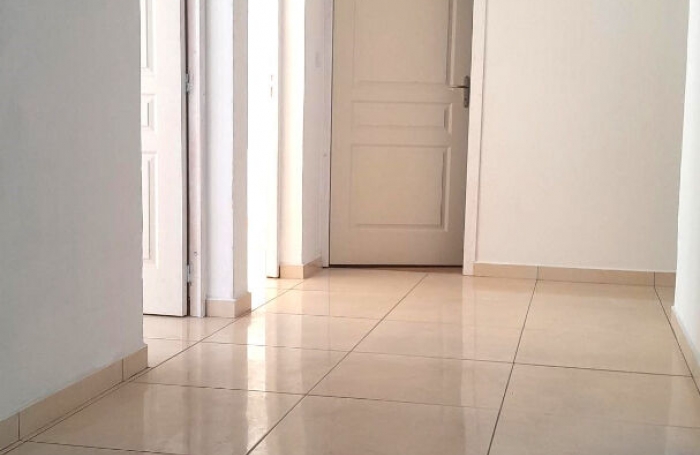 Location Maison 102.25m² 4 pièces Piton Saint Leu