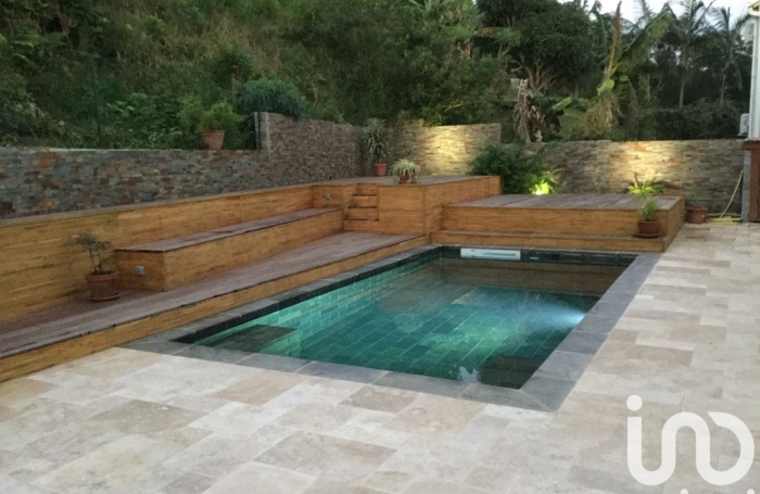 Vente Maison 210m&sup2; 6 pi&#232;ces Les Avirons