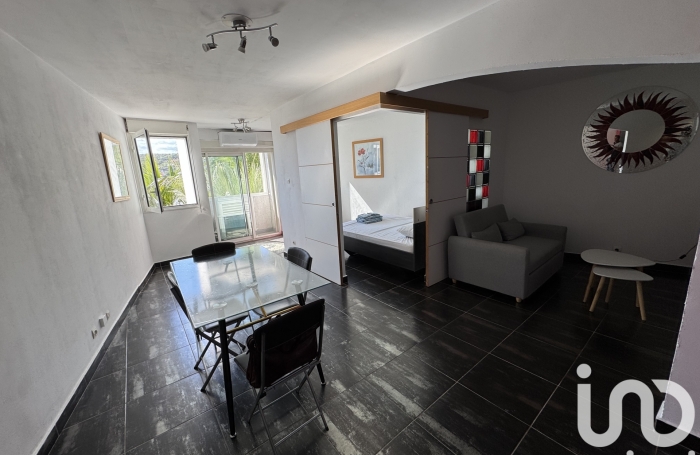 Vente Appartement 40m&sup2; 2 pi&#232;ces Saint Gilles les Bains