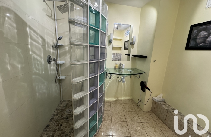 Vente Appartement 40m&sup2; 2 pi&#232;ces Saint Gilles les Bains