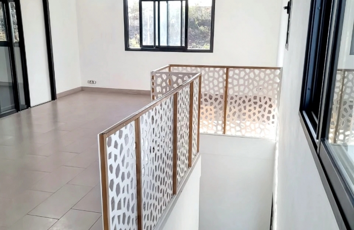 Vente Maison 145m&sup2; 4 pi&#232;ces Trois Bassins