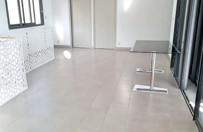 Vente Maison 145m&sup2; 4 pi&#232;ces Trois Bassins