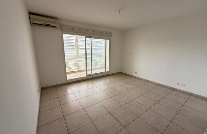Vente Appartement 24.36m&sup2; 1 pi&#232;ce Saint Denis