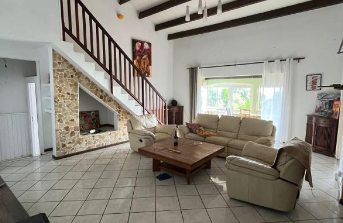 Vente Maison 250m&sup2; 6 pi&#232;ces Saint Gilles Les Hauts